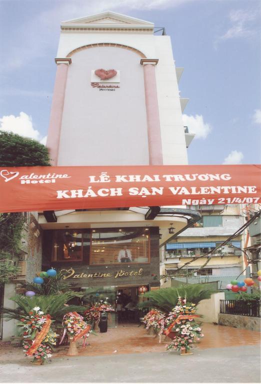 Valentine Hotel - Hong Ha Hanoi Bagian luar foto
