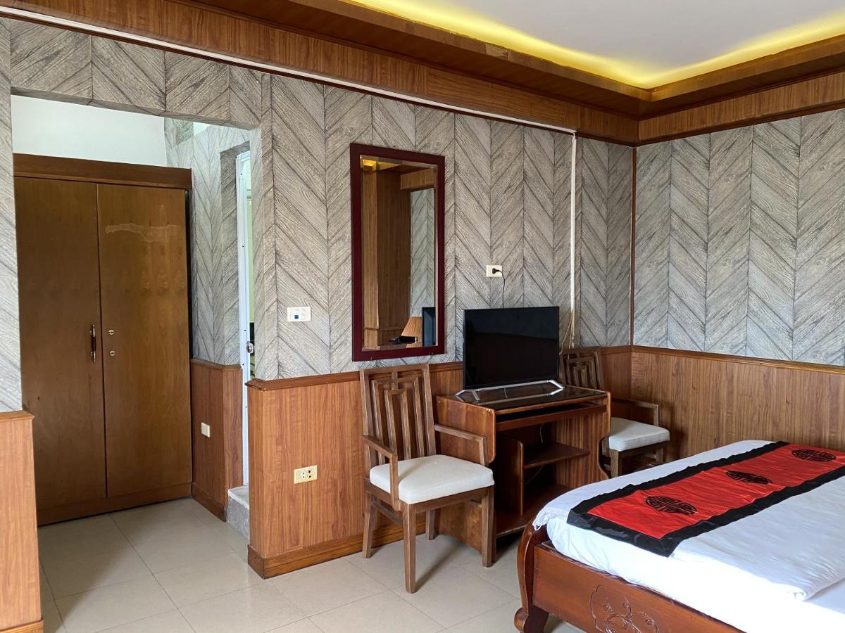 Valentine Hotel - Hong Ha Hanoi Bagian luar foto