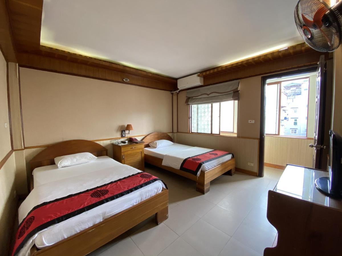 Valentine Hotel - Hong Ha Hanoi Bagian luar foto