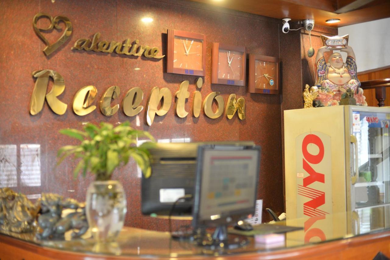 Valentine Hotel - Hong Ha Hanoi Bagian luar foto