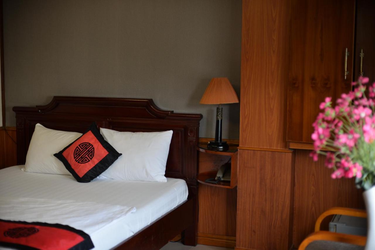 Valentine Hotel - Hong Ha Hanoi Bagian luar foto